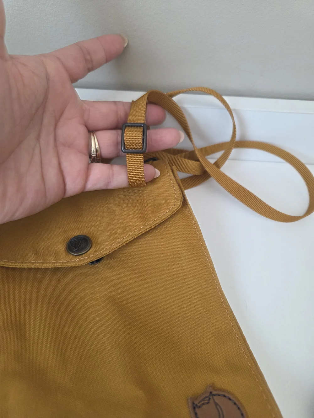 Fjallraven Ochre Crossbody Pouch